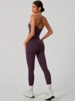 Set Women's Solid Color Camisole & Leggings Sports Suit - Image 3